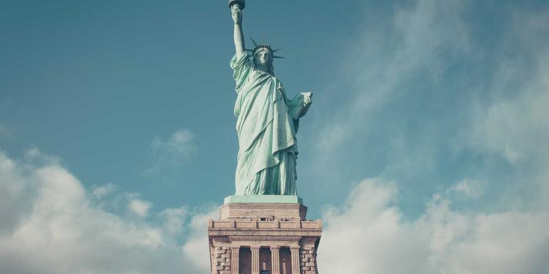 智造升级，精准选型：三步解锁北京中自基业工业机器人解决方案